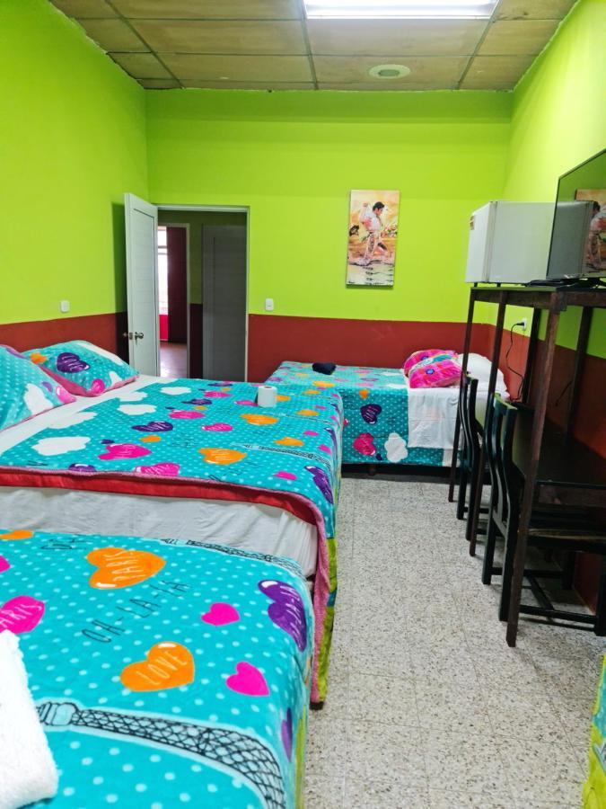 Hotel Kasa Kamelot Las Rosas Quetzaltenango Exterior foto