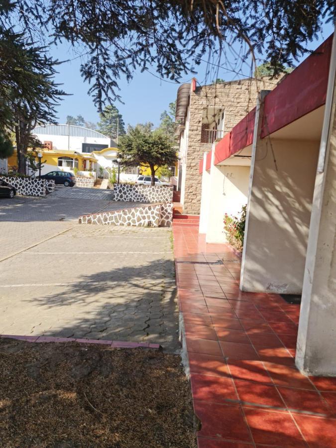 Hotel Kasa Kamelot Las Rosas Quetzaltenango Exterior foto